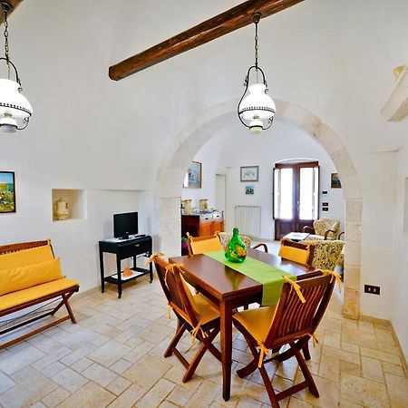 Vila I Trulli Di Alejandro Locorotondo Exteriér fotografie