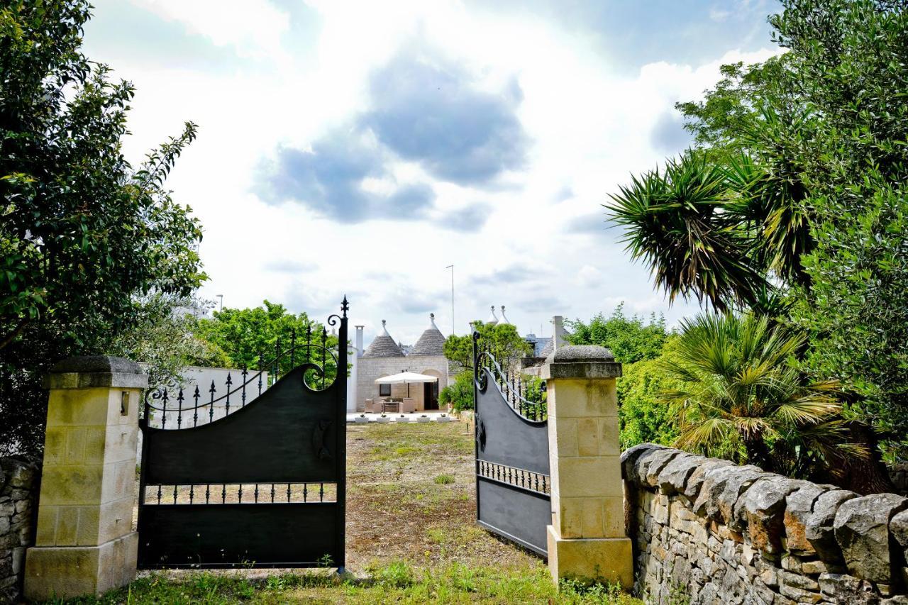 Vila I Trulli Di Alejandro Locorotondo Exteriér fotografie